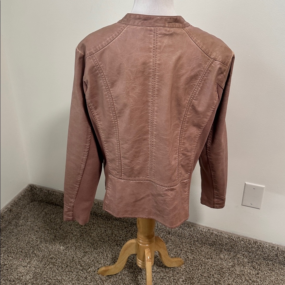 🐎 Maurices Faux Leather Jacket - Picture 3 of 5